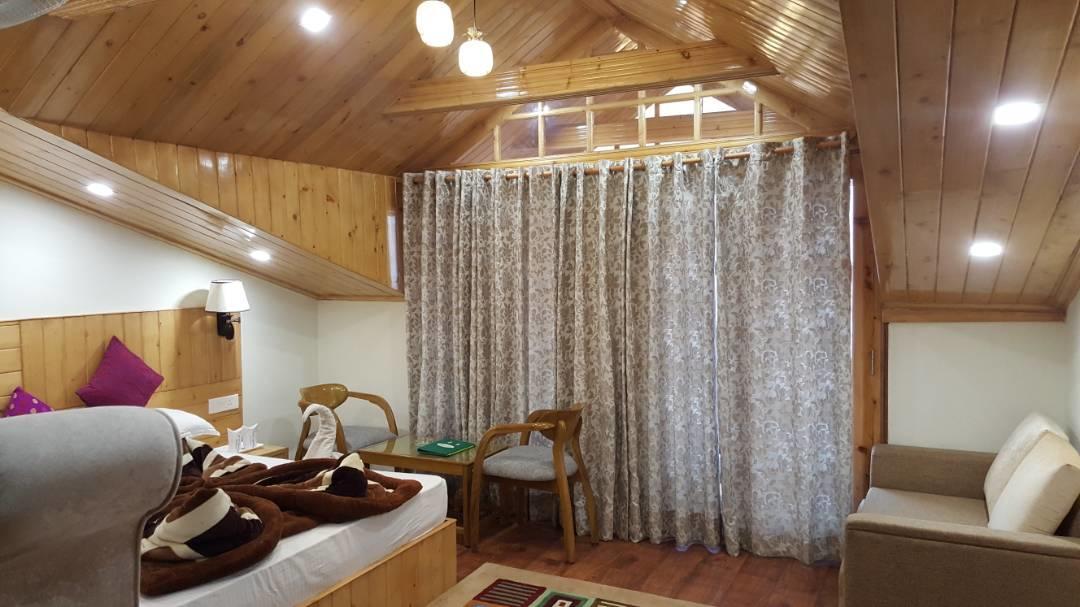 Hotel Kayanat Dalhousie Εξωτερικό φωτογραφία