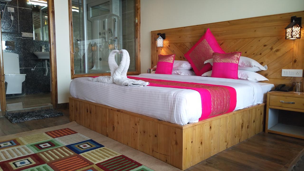 Hotel Kayanat Dalhousie Εξωτερικό φωτογραφία