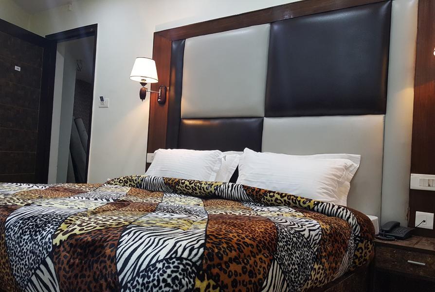 Hotel Kayanat Dalhousie Εξωτερικό φωτογραφία